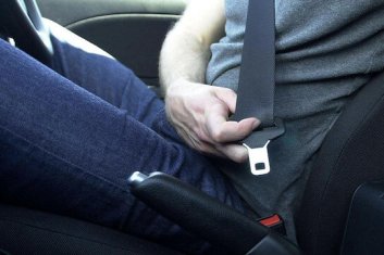 Emniyet Kemeri Faydaları ve Emniyet Kemeri Cezası 2024